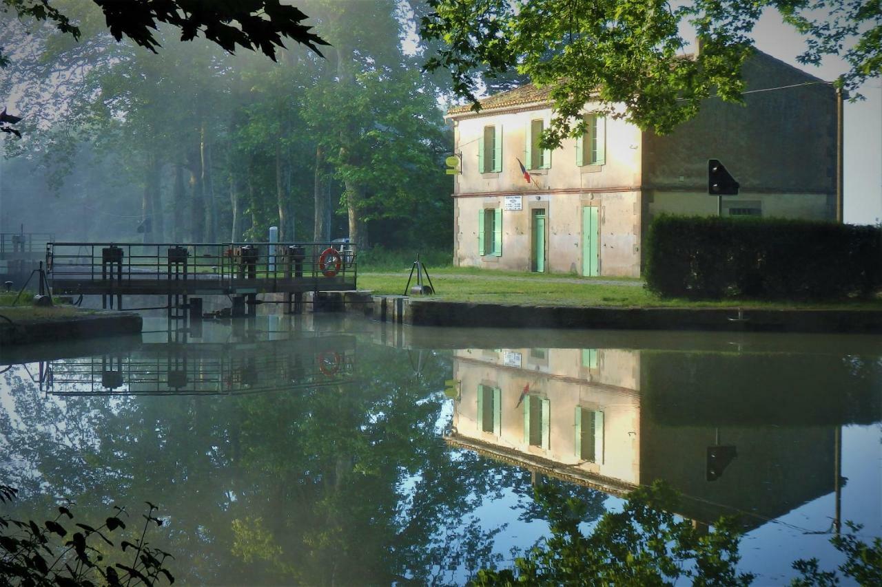 La Bonne Planque - Maison Eclusiere De La Domergue Canal Du Midi Mas-Saintes-Puelles Buitenkant foto